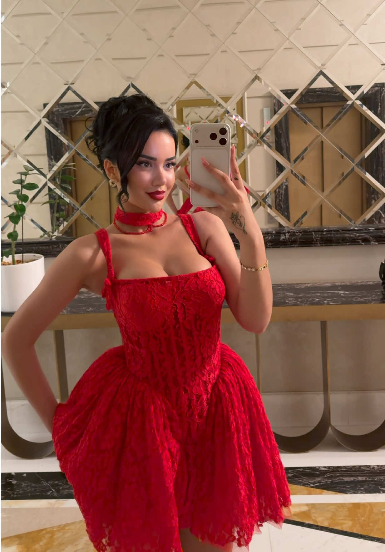 @theonegisa
