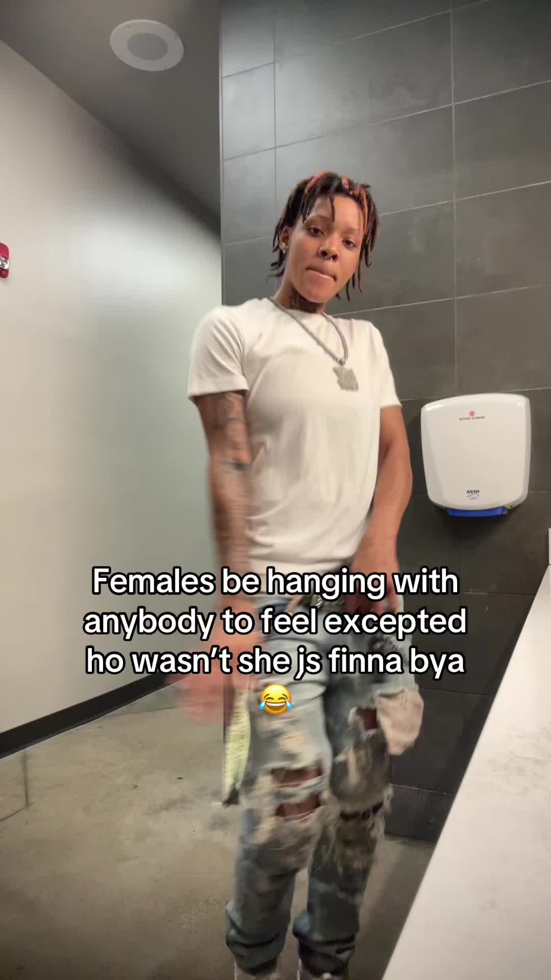 @Q