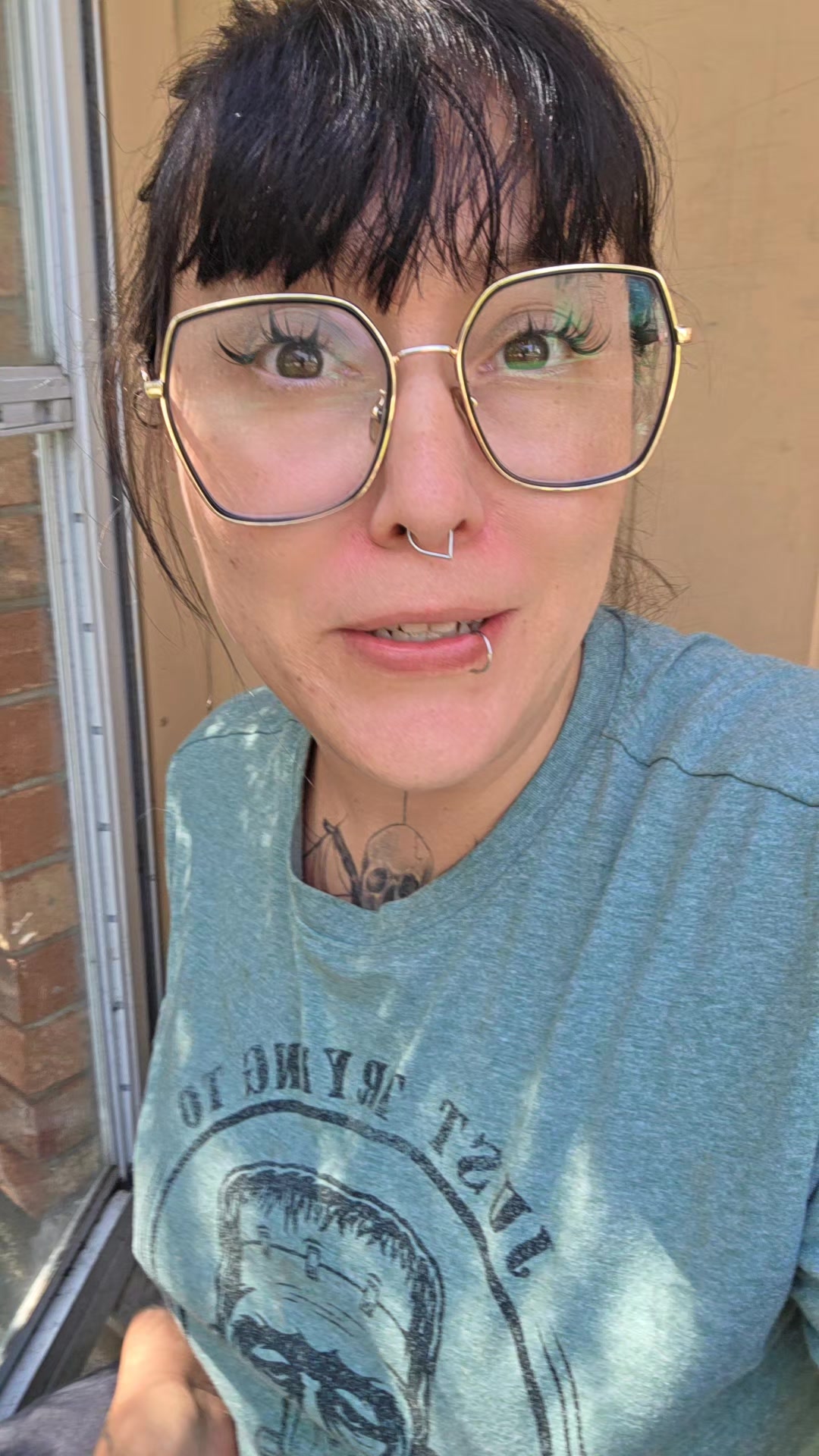 @Rikkileigh