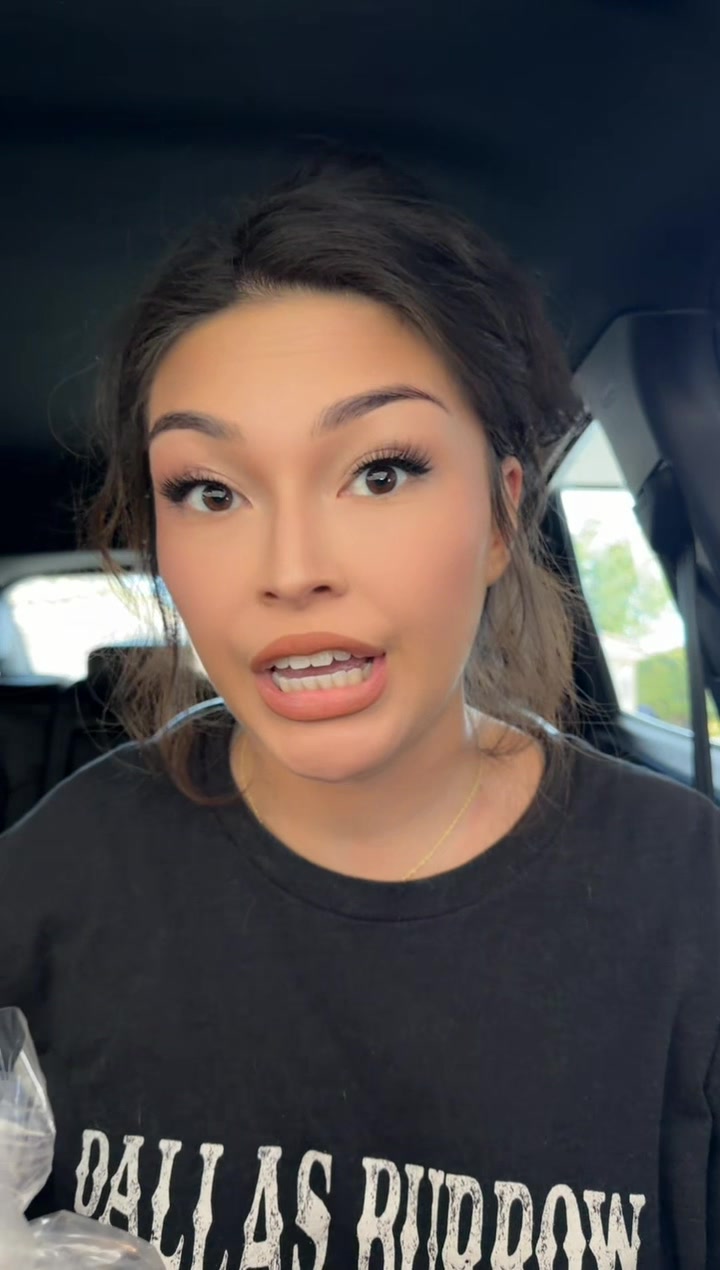 @Sienna Rae