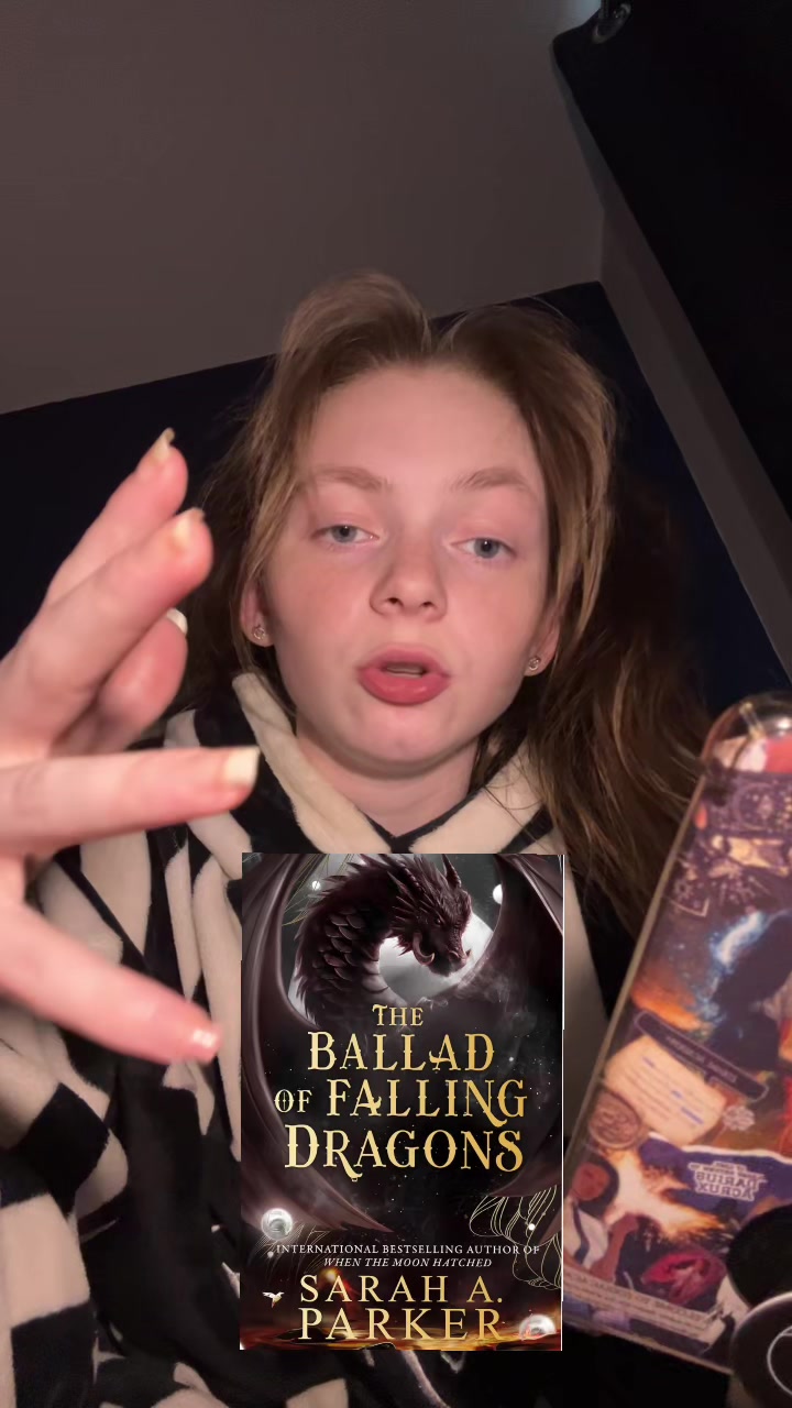 @Ellie Reads & Reacts 📚