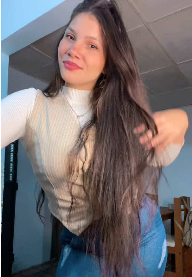 @Correa correa🍓💙❣️✨