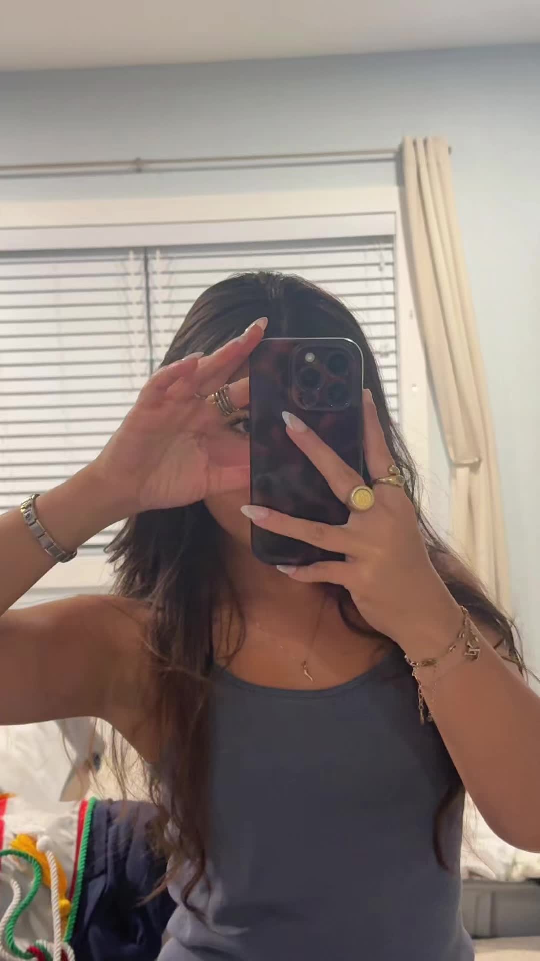 @olivia