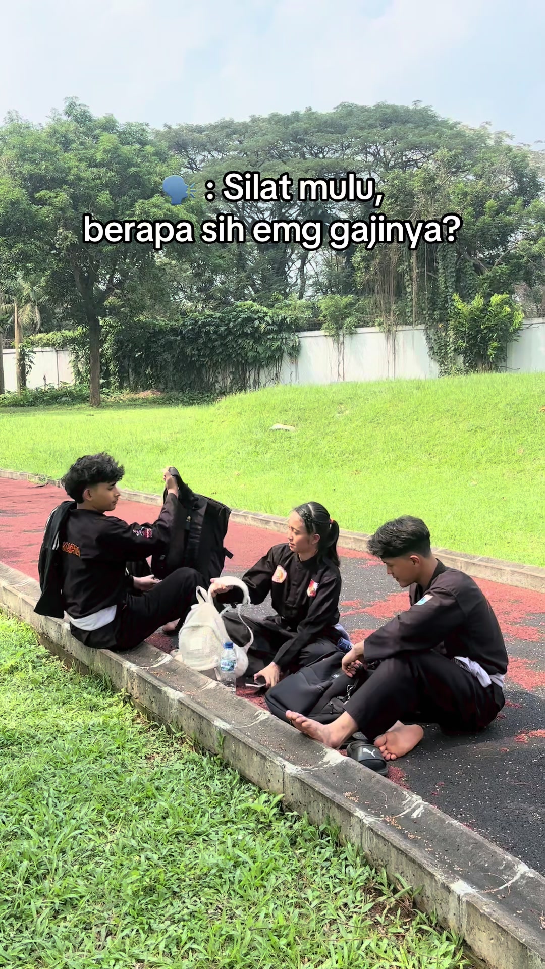 @Fitriyani MP