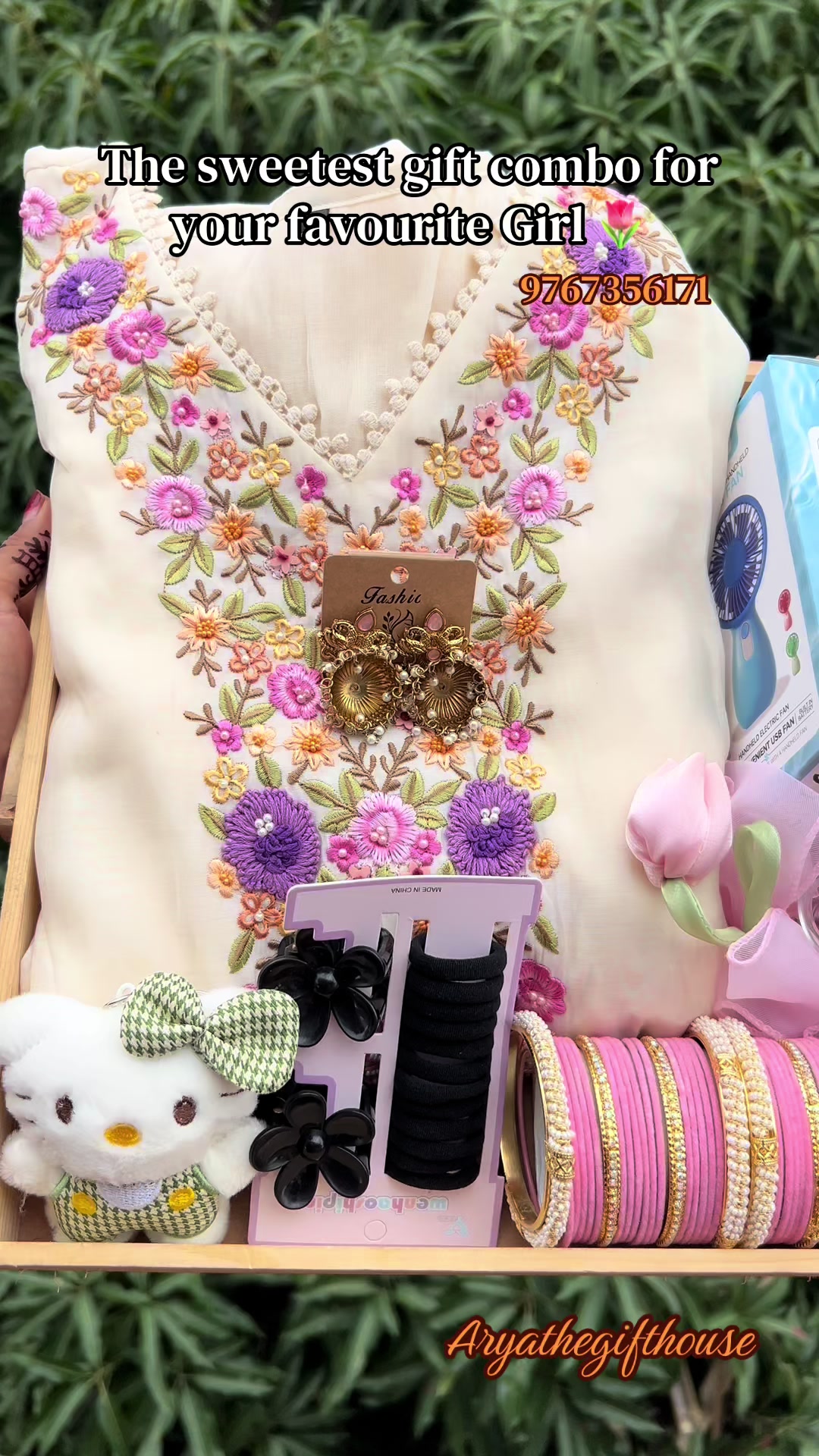 @Arya_The Gift House