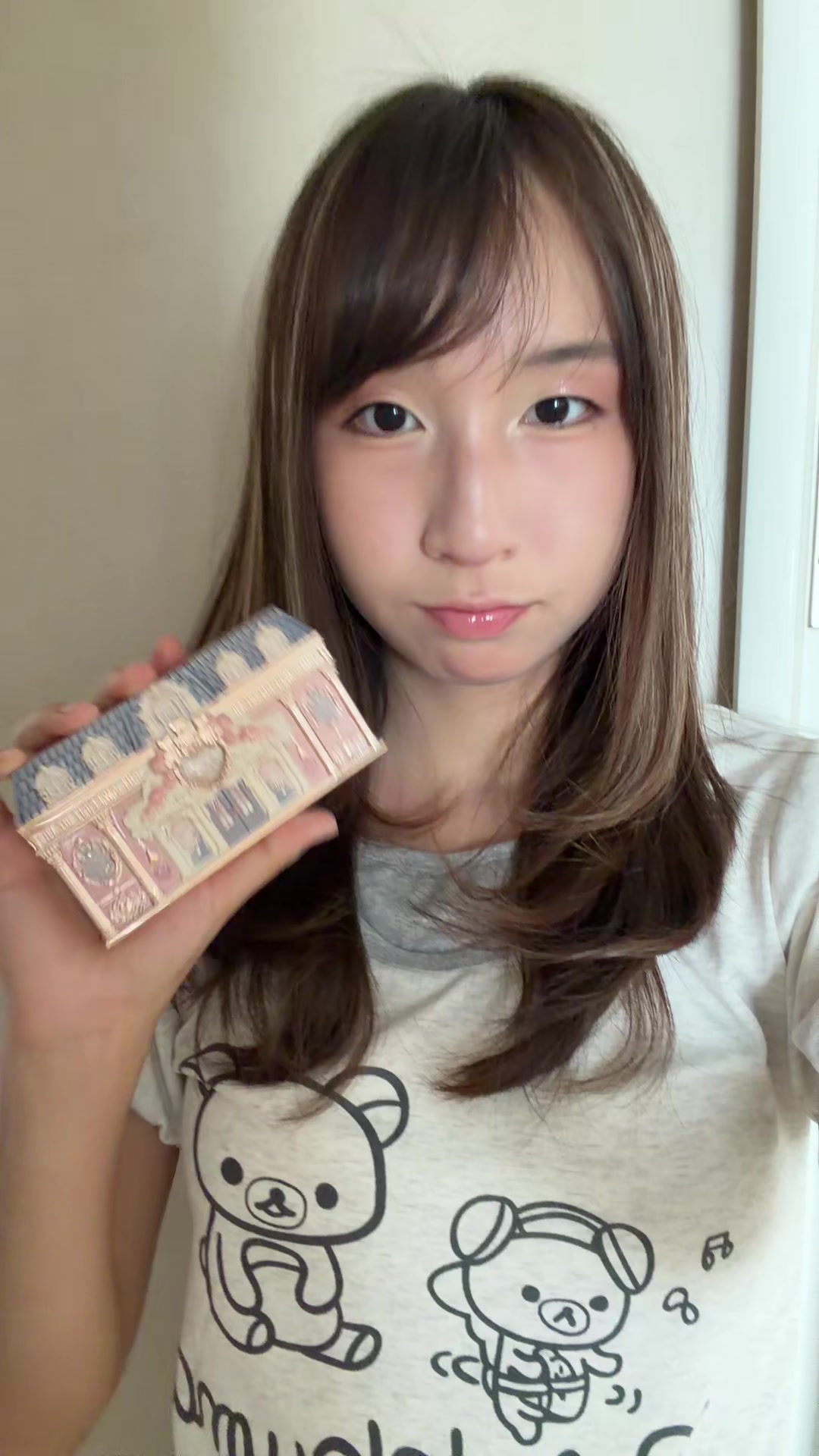 @艾黛 (Aidai)