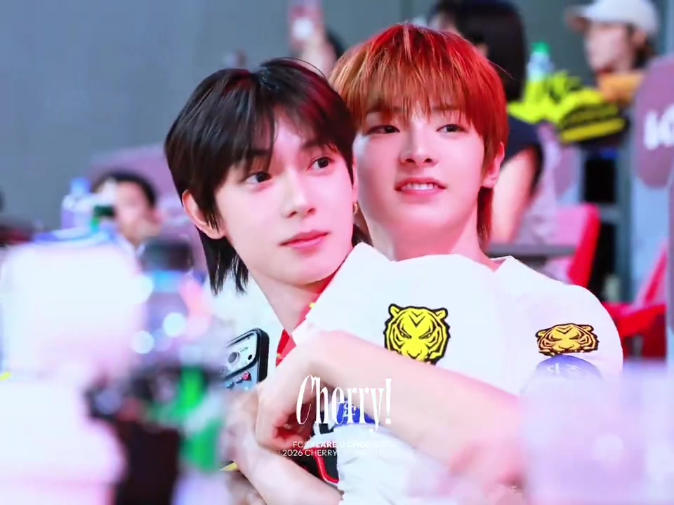 @Liwoojin "FLARE U"