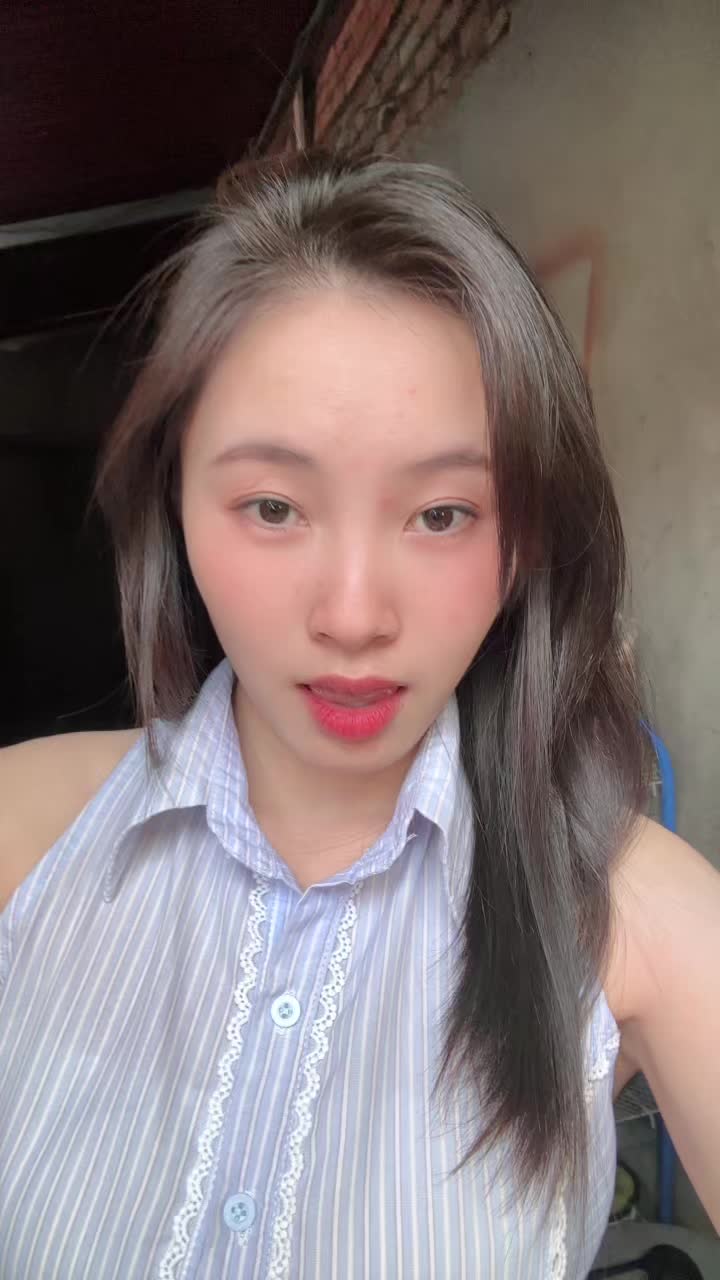 @陆娜（ອາລຸນລັກ🌷)