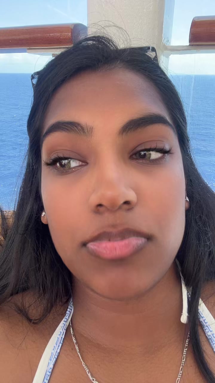 @Mish🦋