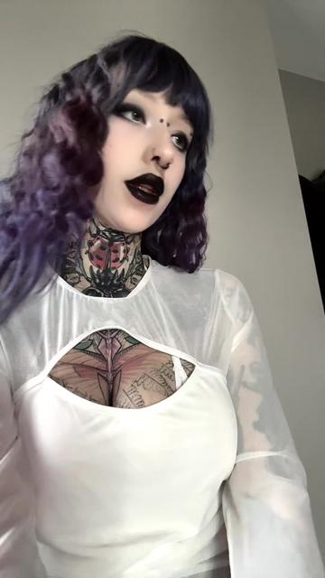 @IG gothmommylilli