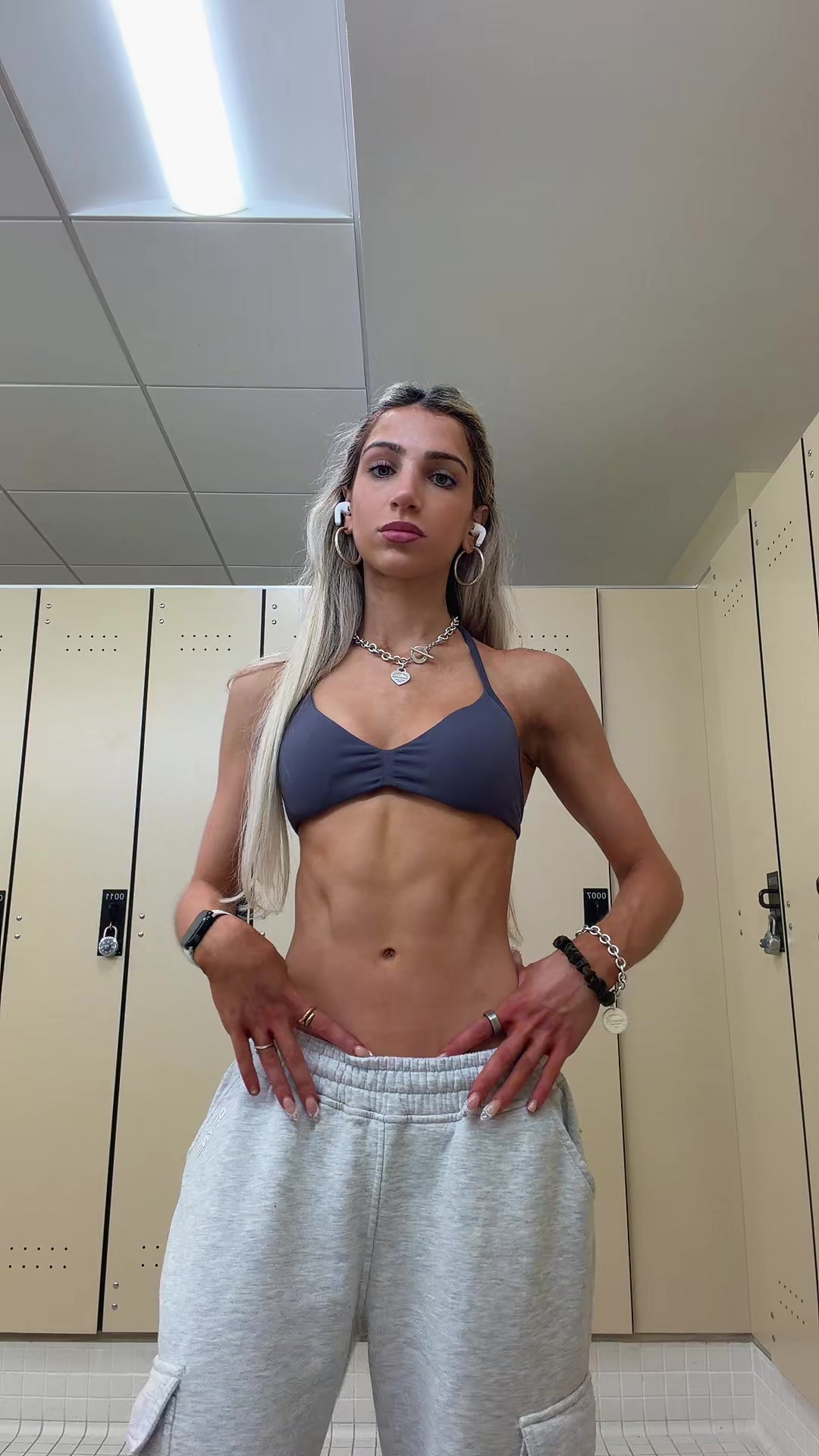 @giulia