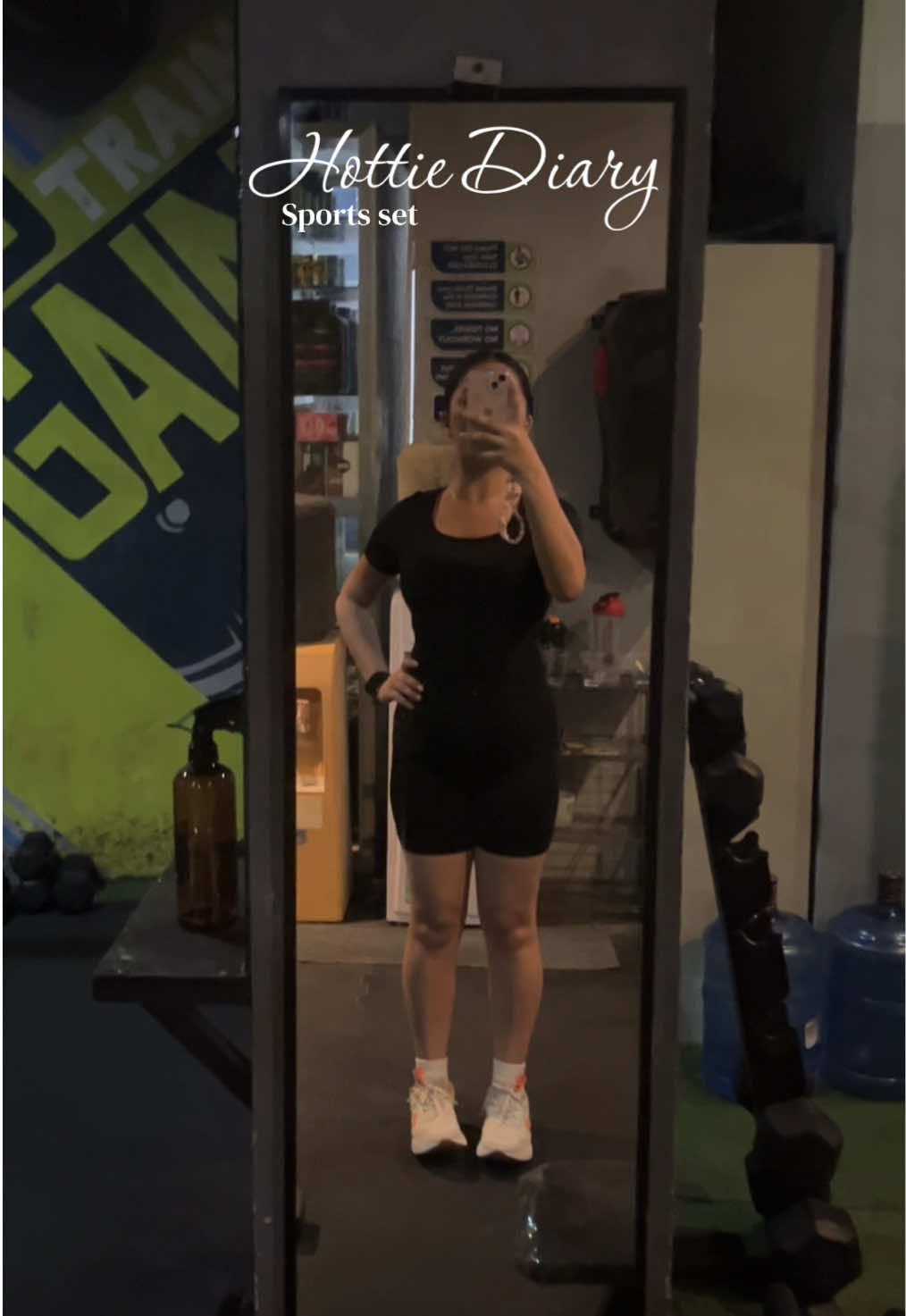 @Charleeeenee