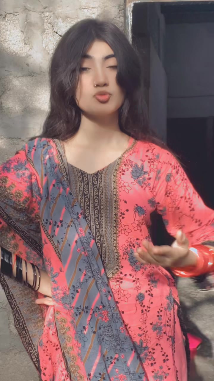 @varsha girl,,,