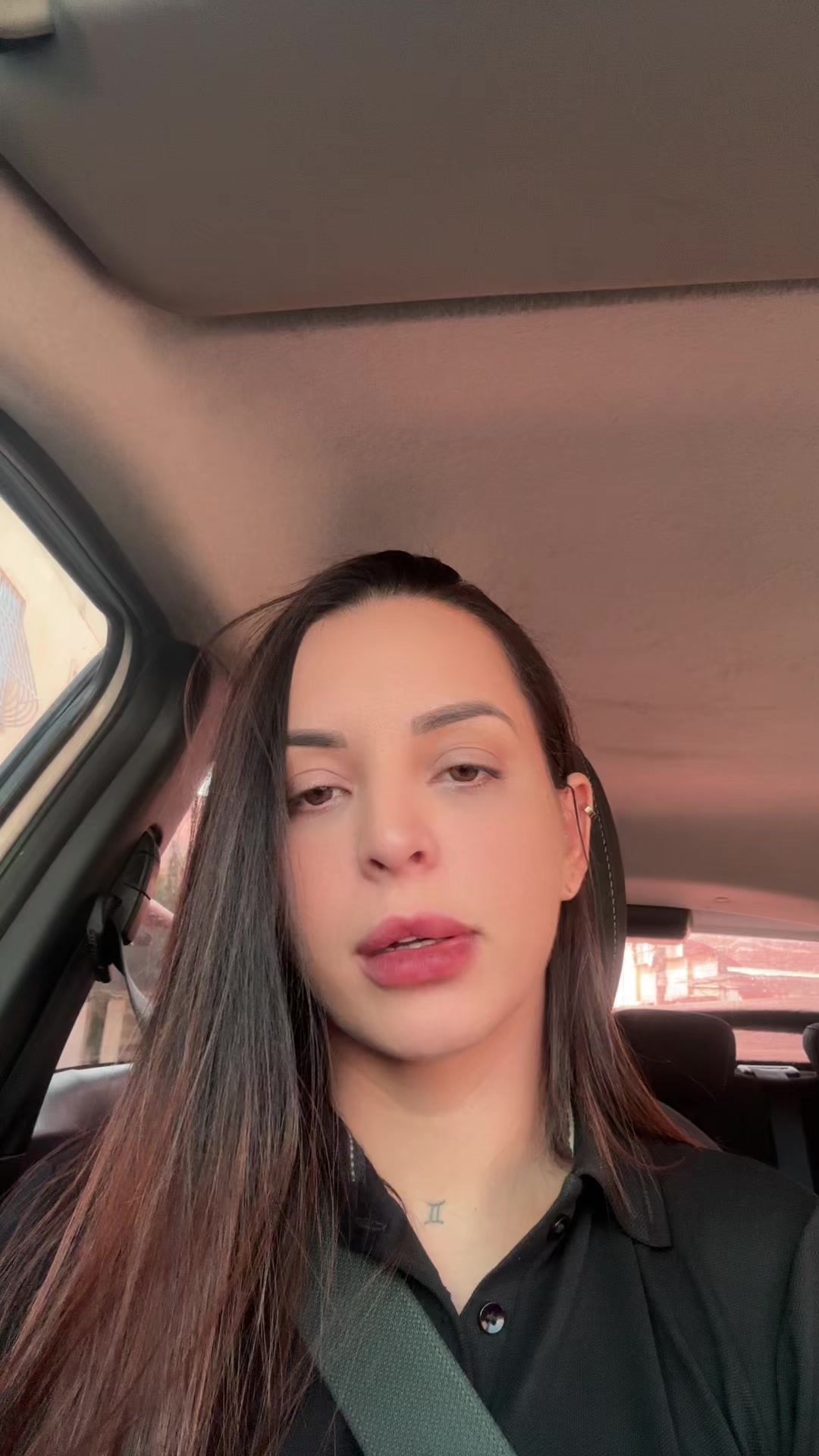 @Thayscarvalhooh