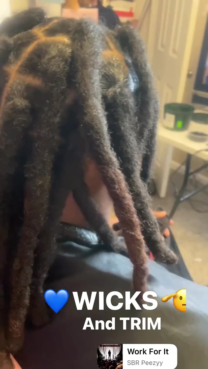 @Keyabeeyahh I LOVE HAIR