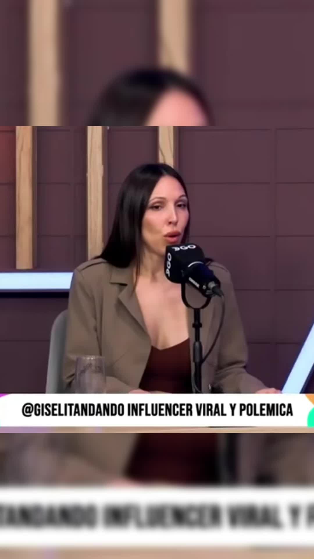 @giselitandando
