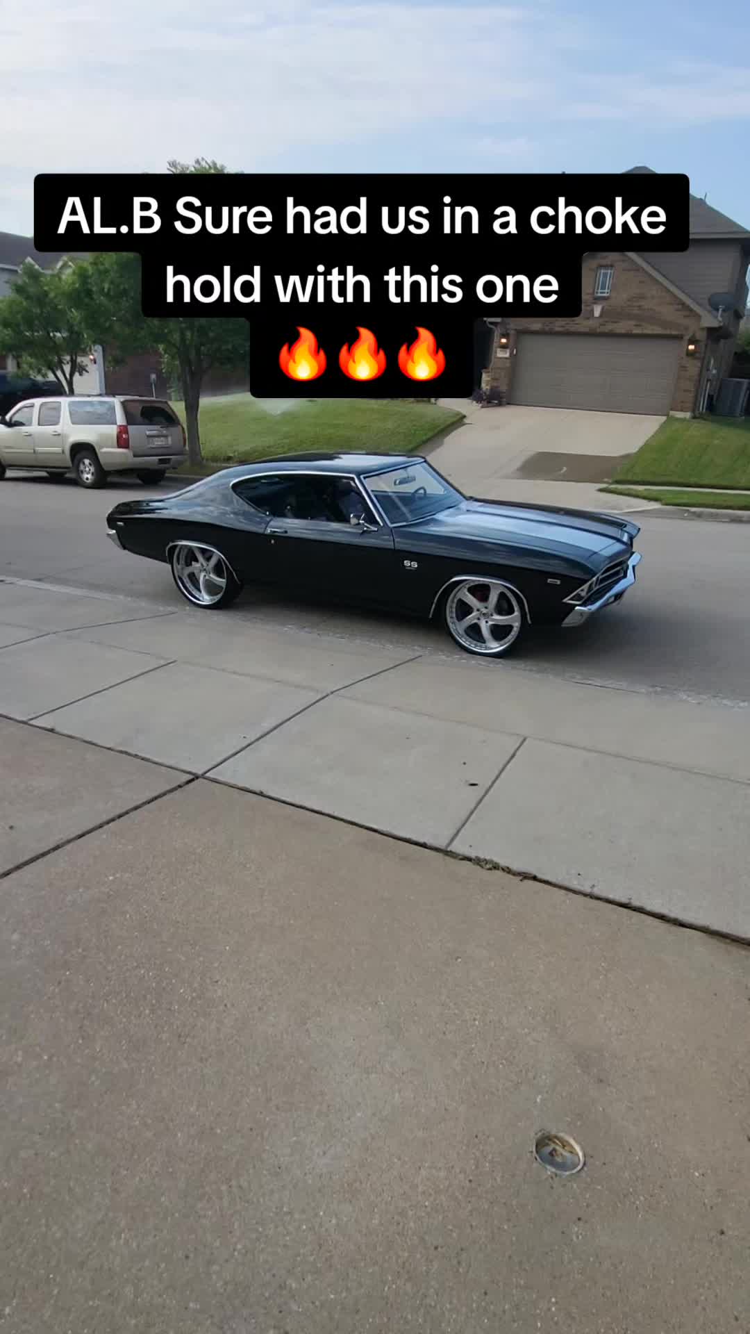 @MoMoney