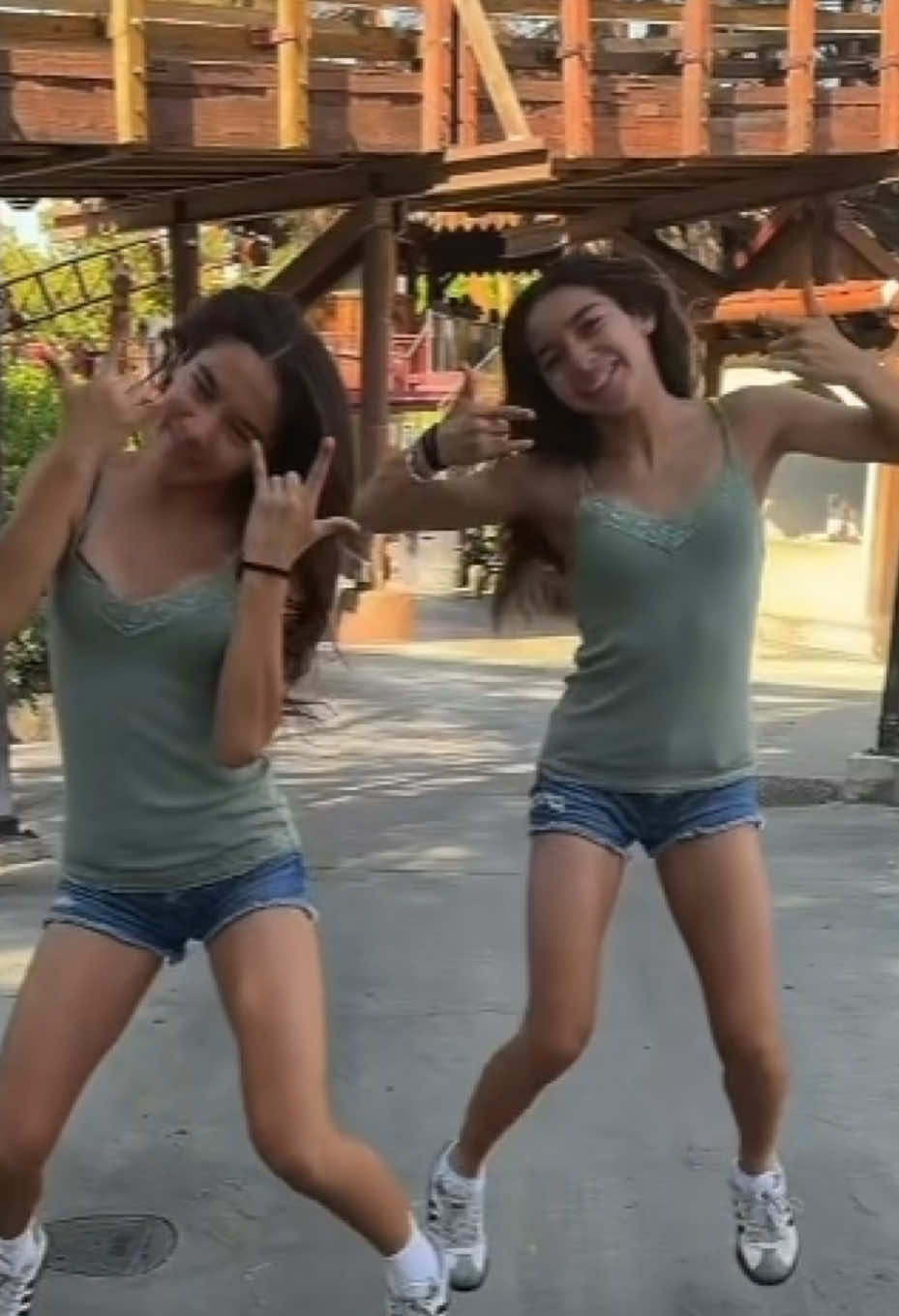 @Coree Ray