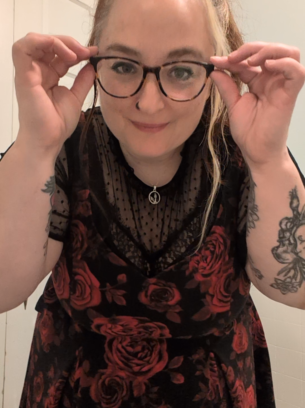 @WhimsiAltGoth