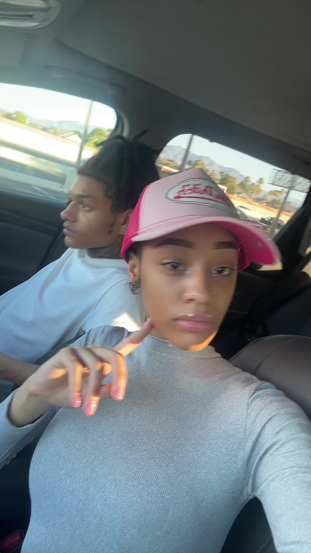 @yazzy