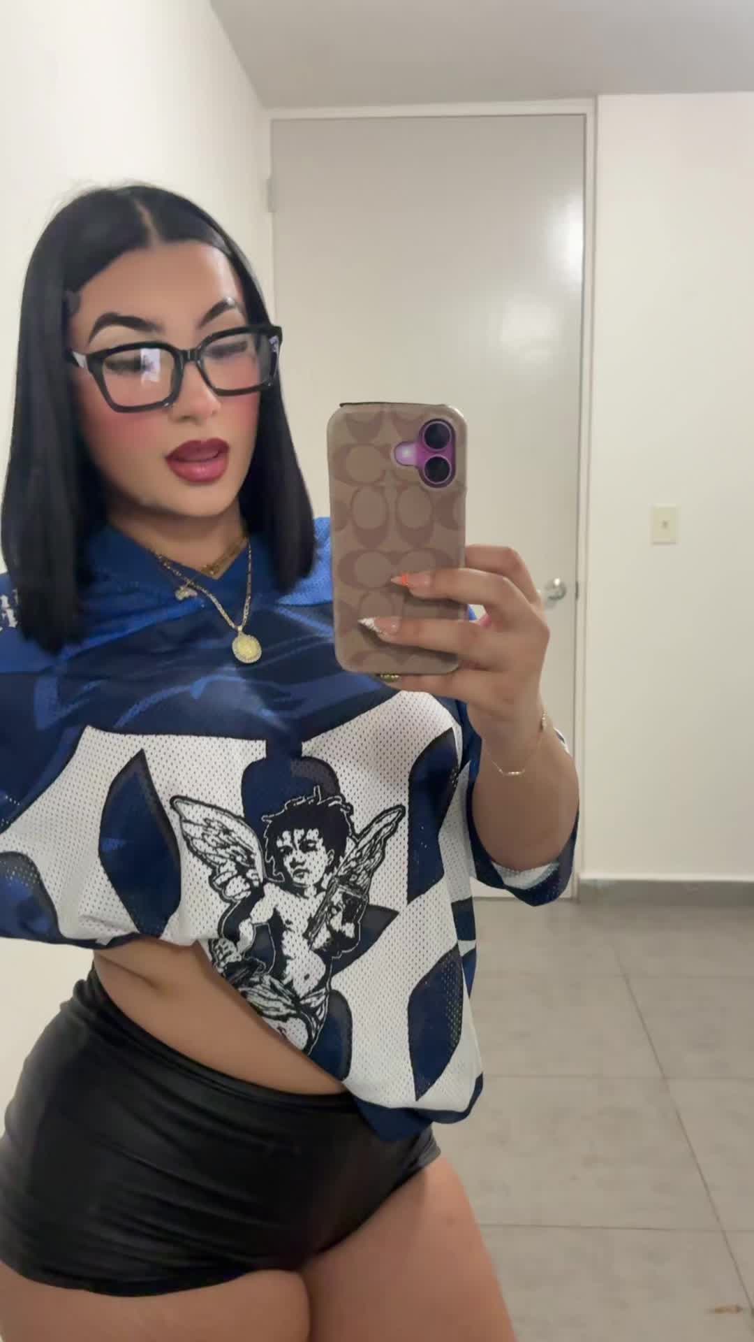 @Maria Lopez