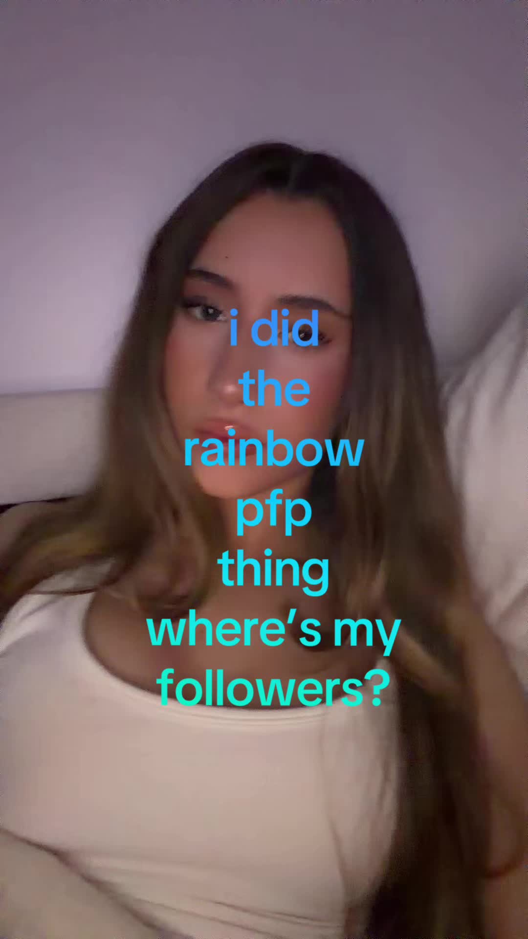 @Mila Luna🦢🎀