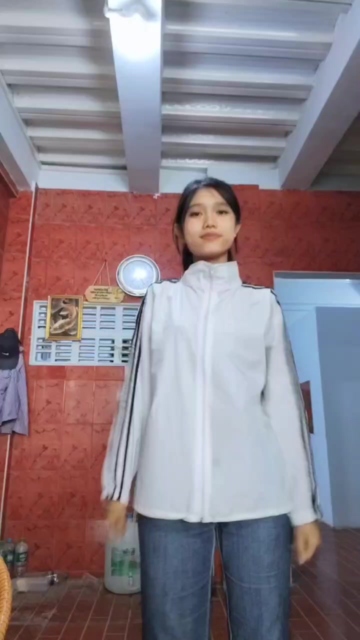 @Kim Zuri