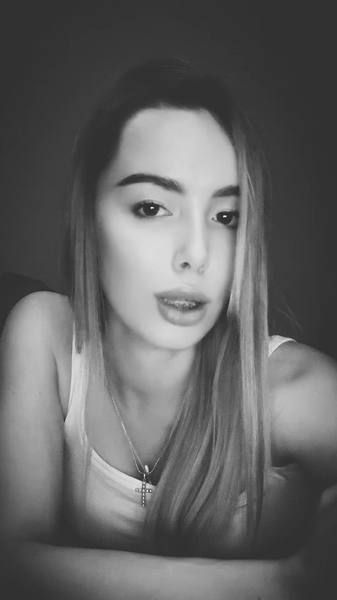 @Aarishellia