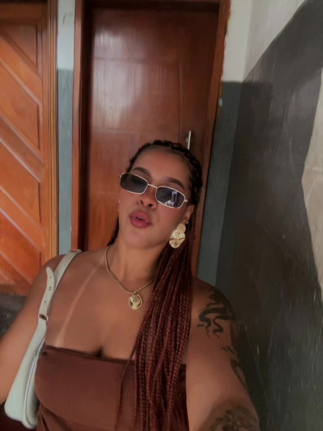 @L&iacute;via Trindade