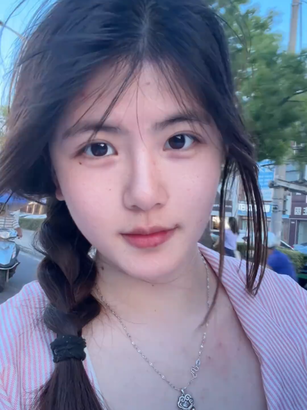 @Linxi