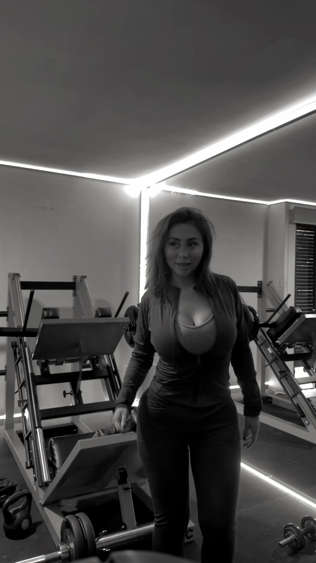 @naya f&aacute;cil