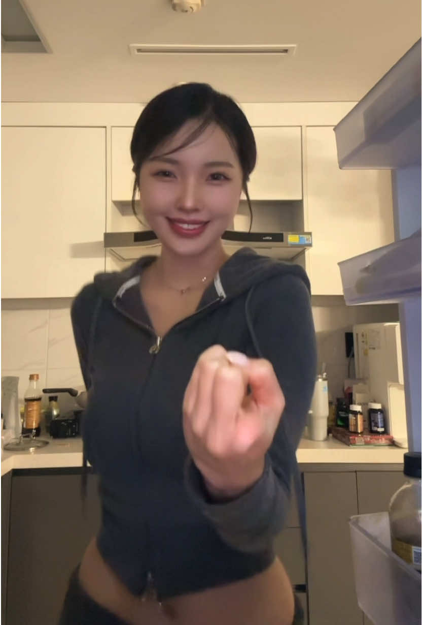 @윤죠미