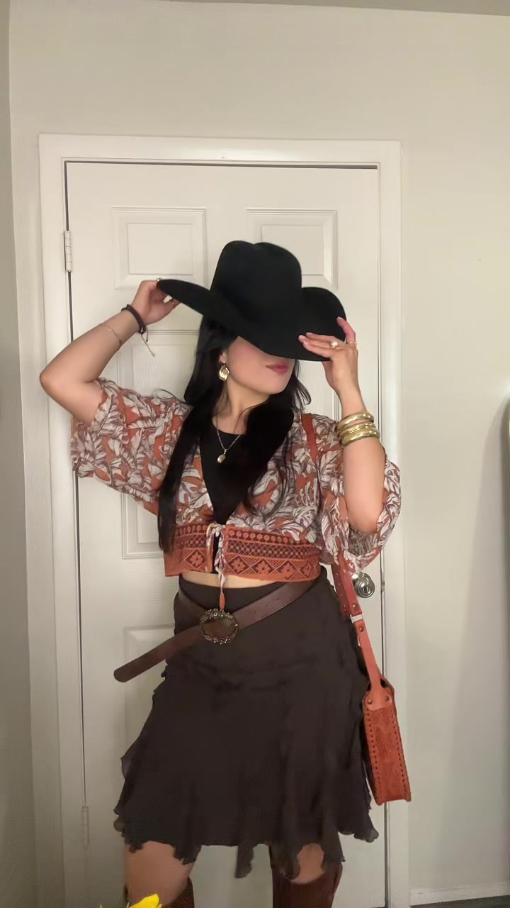 @lizbethrojocampuzano