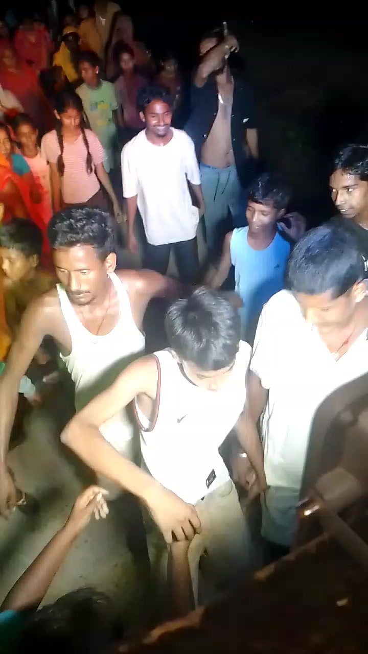 @hari narayan yadav098