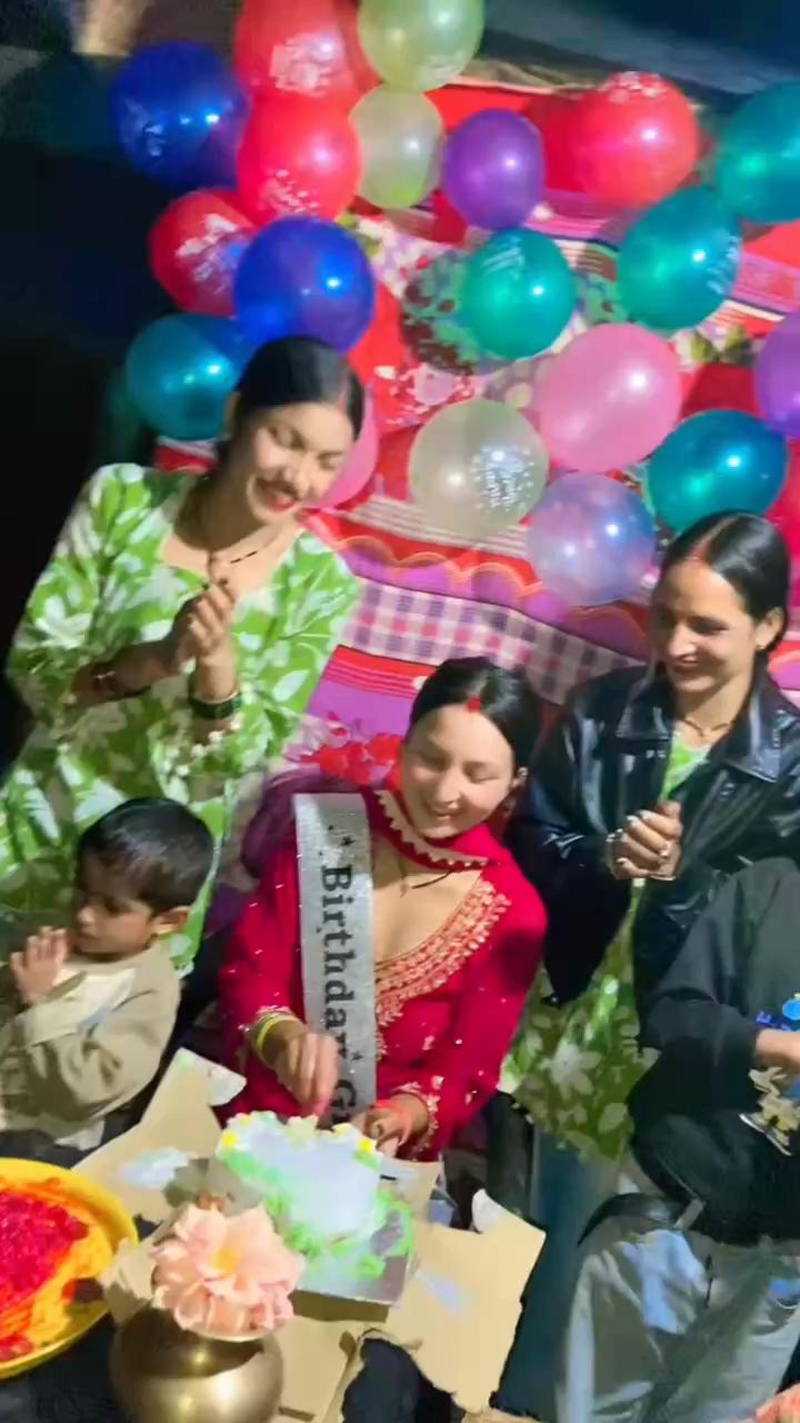 @Meena khattri❤️❤️❤️