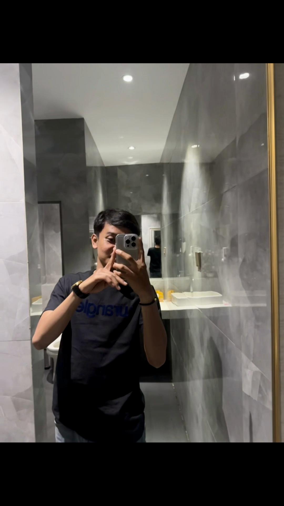 @NovalNi