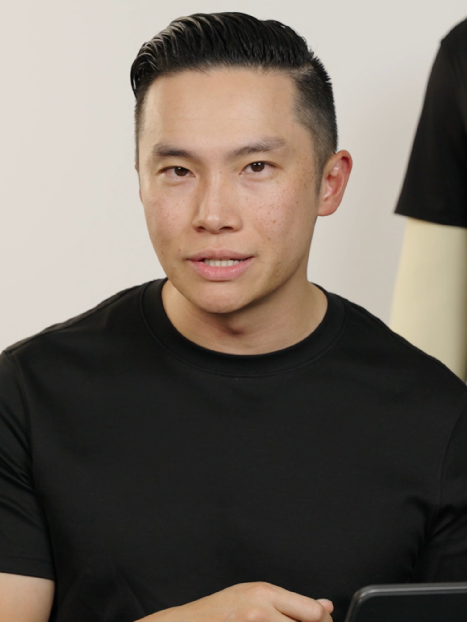 @Shift Fashion Group