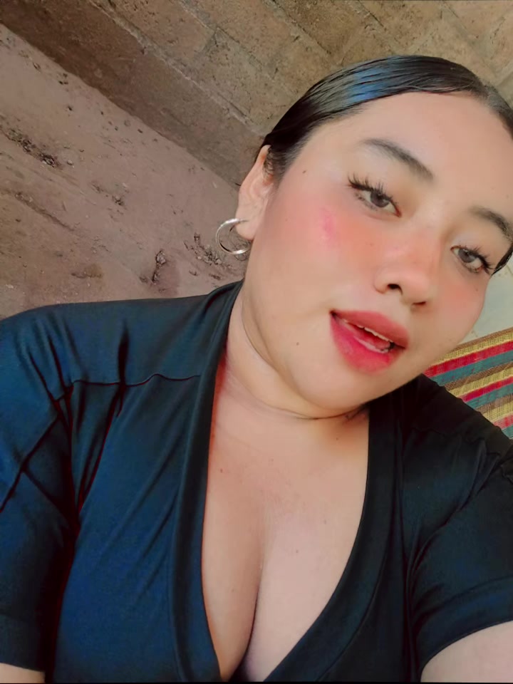 @𝓘𝓿𝓮𝓽𝓽 ..🍉🤍
