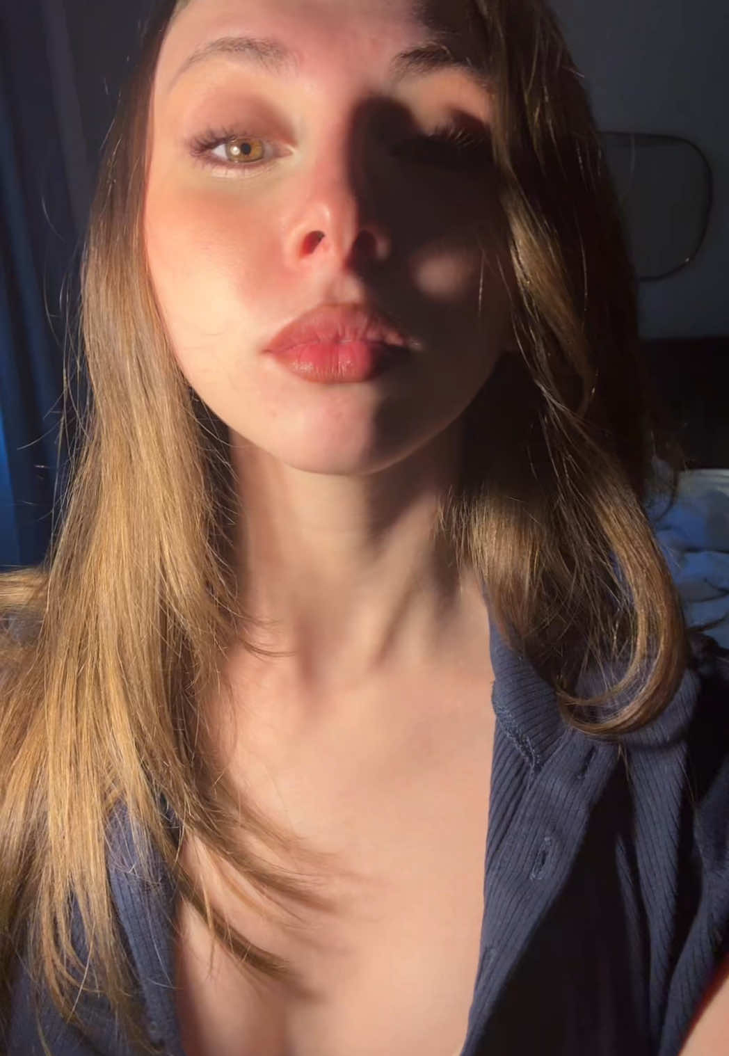 @Valen