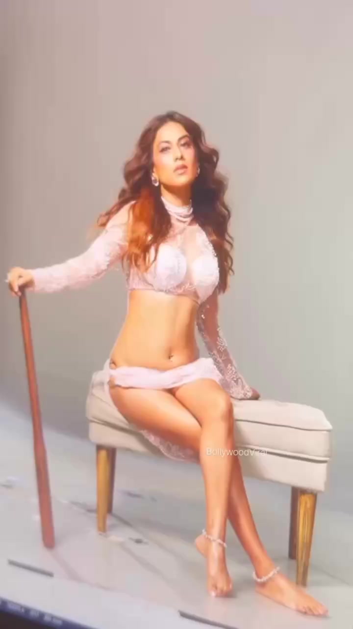 @nia Sharma