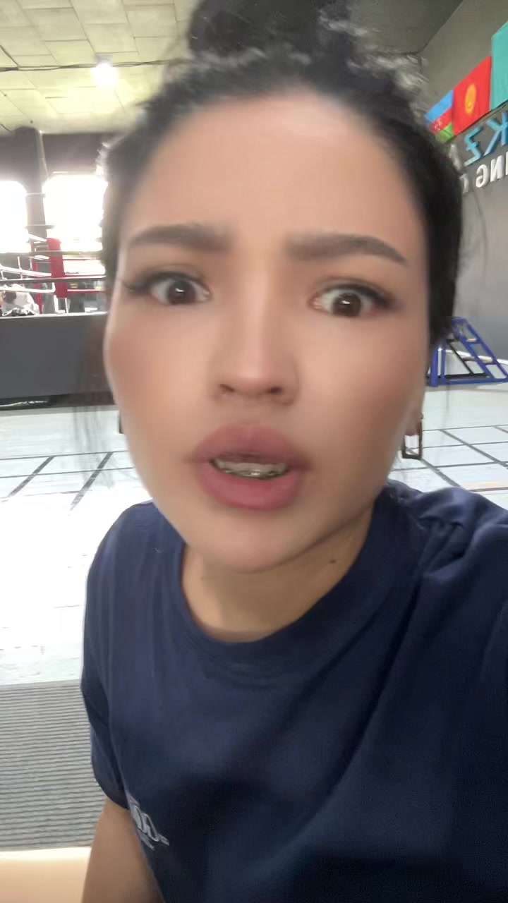 @Arai&ensp;⍟