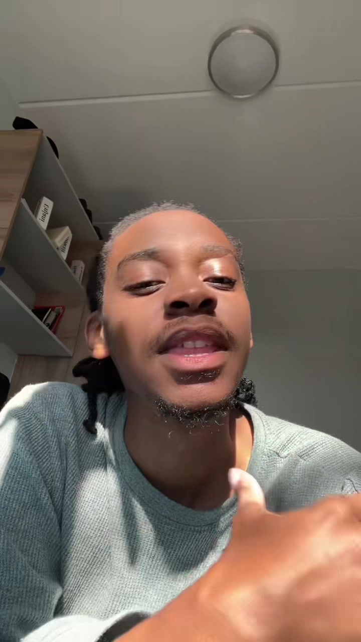 @im.nhlayisot