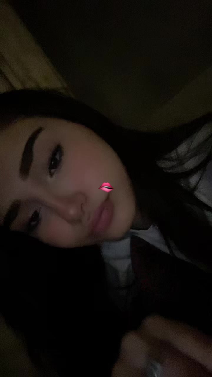 @𝓕𝓵𝓮𝓾𝓻𝓲𝓼𝓲𝓪~🫆
