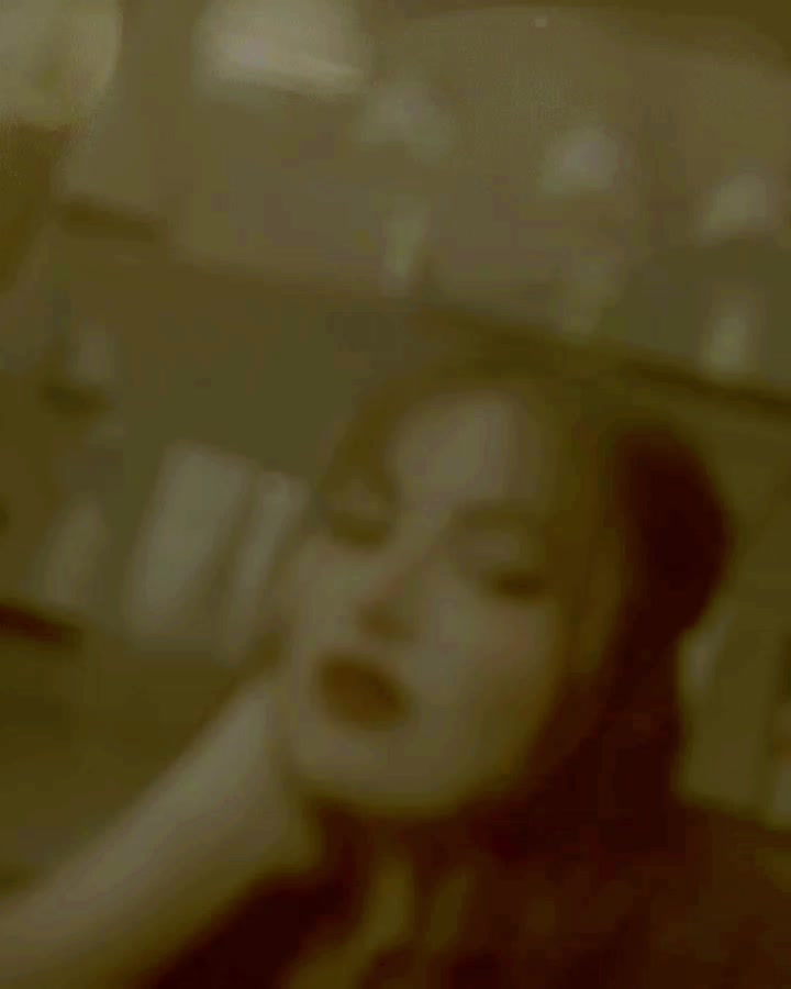 @QÜéèñ BáLöçh✨
