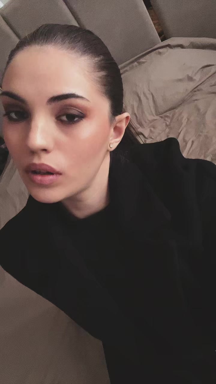 @𝐍𝐈𝐊𝐀