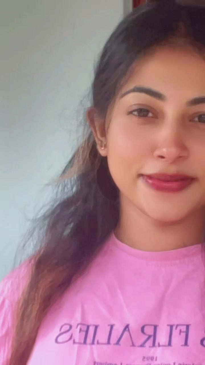 @Manee_🥹🤍