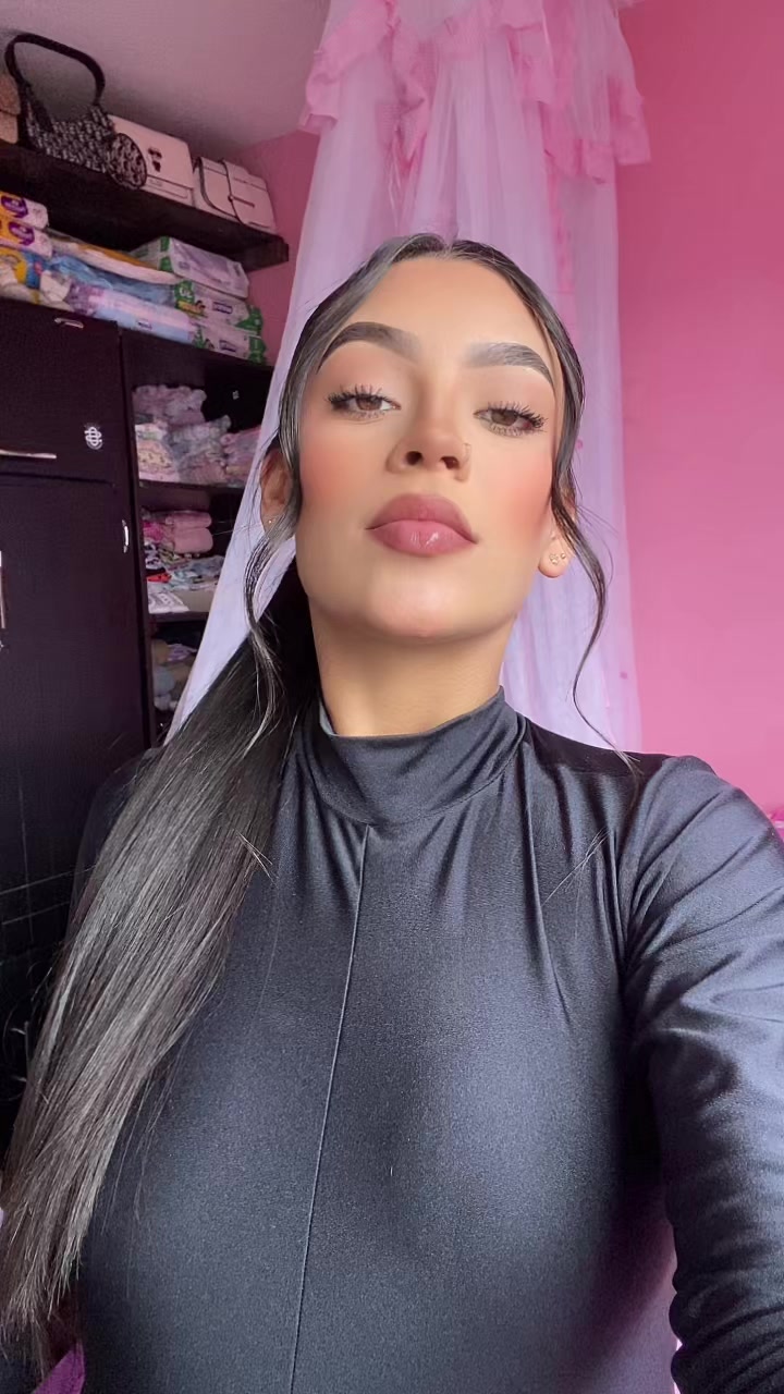 @lau 🫦