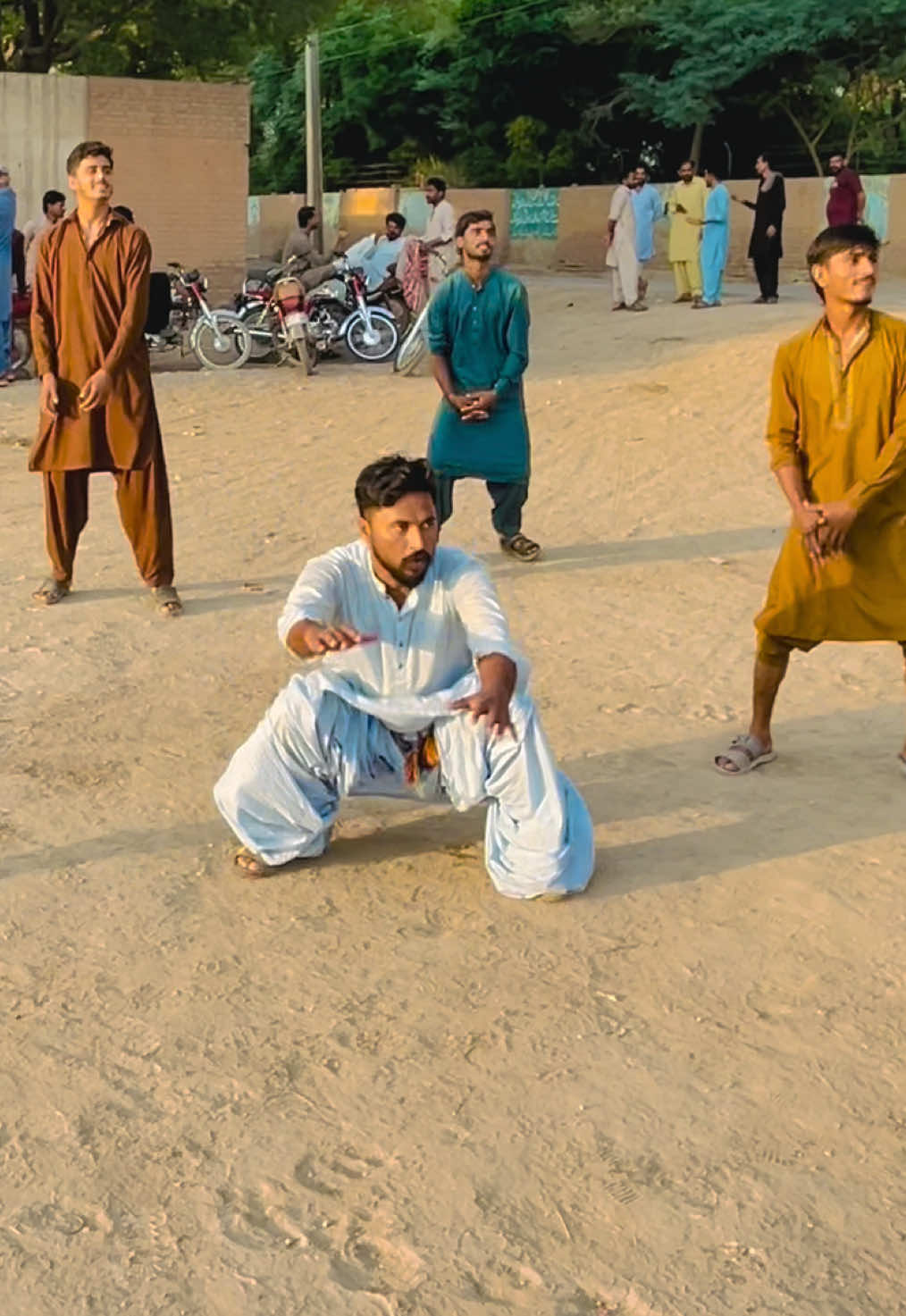 @،،♨️کنیرا🇵🇰سائیں♨️ ،،