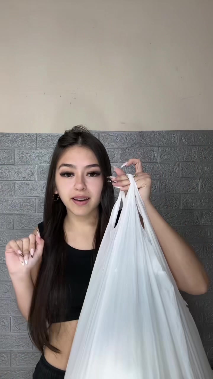 @tizianaa