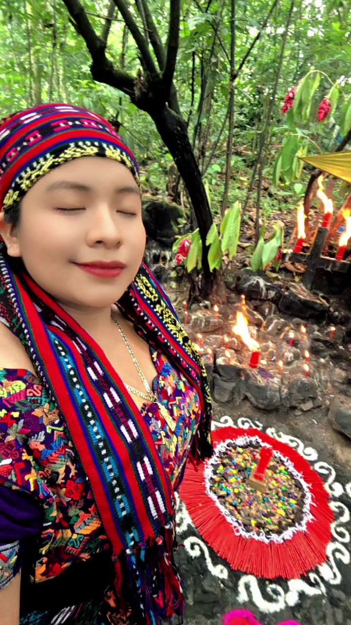 @🍀🇬🇹 Andrea perez 🇲🇽🧿🪄🔮